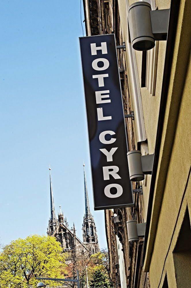 برنو Hotel Cyro المظهر الخارجي الصورة